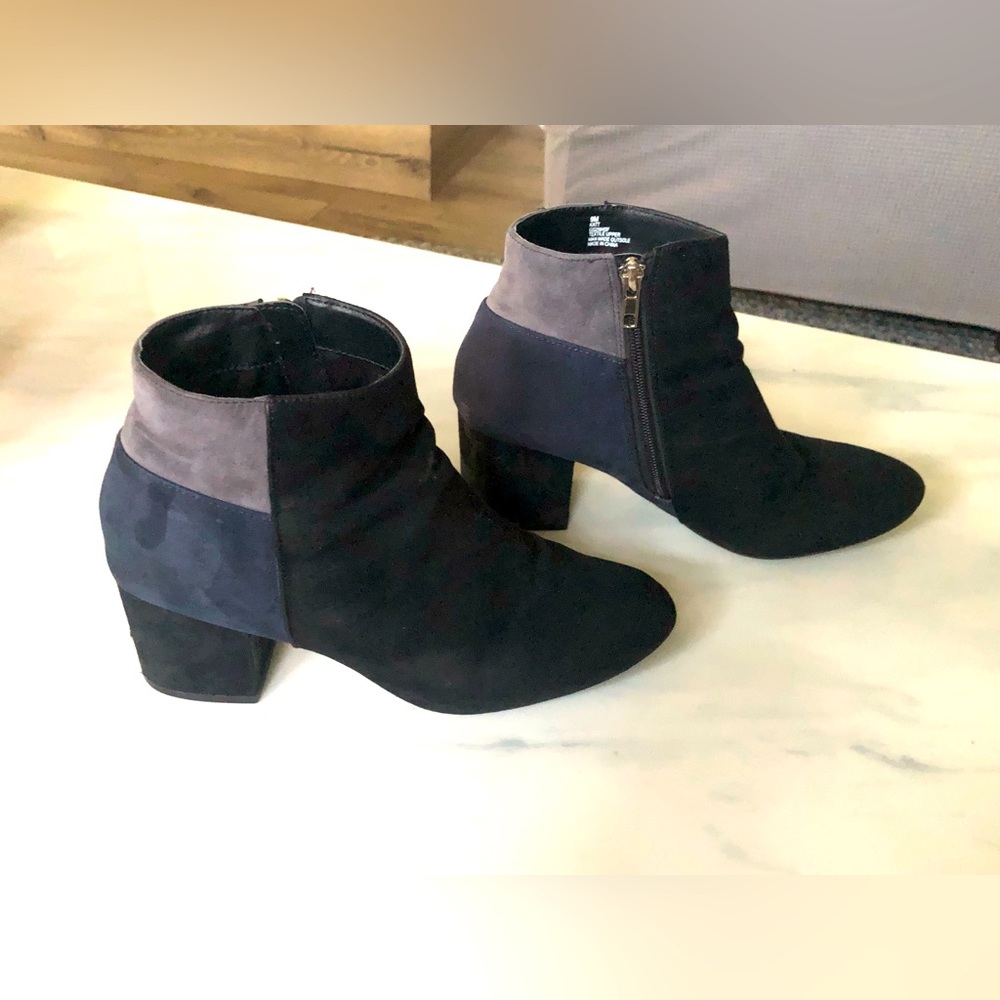 MIA Katt Color Block Bootie - Size 9